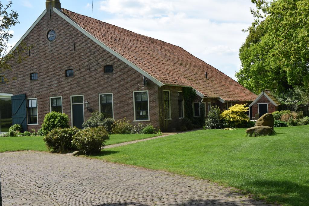 De Hiddinghhoeve Onstwedde Eksteriør billede